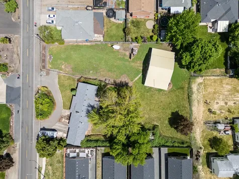2237 Happy Valley Drive Medford OR 97501