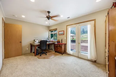 2575 E Evans Creek Road Rogue River OR 97537