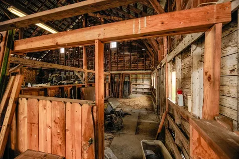 2575 E Evans Creek Road Rogue River OR 97537