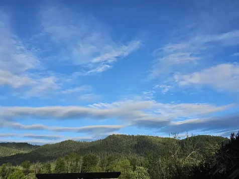 2575 E Evans Creek Road Rogue River OR 97537