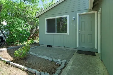524 NW 9th Street Redmond OR 97756