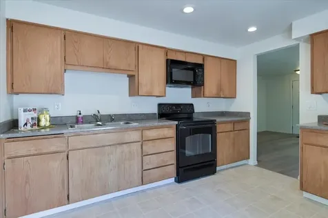 524 NW 9th Street Redmond OR 97756