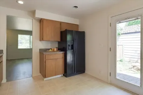 524 NW 9th Street Redmond OR 97756