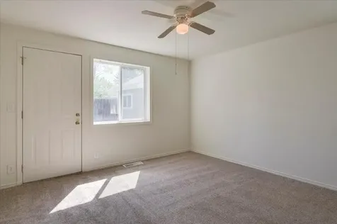 524 NW 9th Street Redmond OR 97756