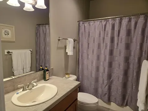 1379 Highland View Loop Redmond OR 97756