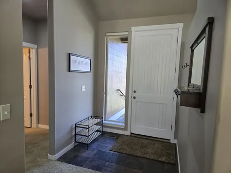 1379 Highland View Loop Redmond OR 97756