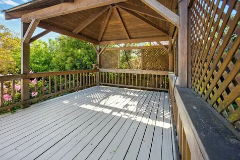 54 Gresham Street Ashland OR 97520