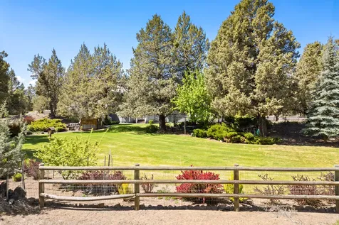 4192 NW 61st Street Redmond OR 97756
