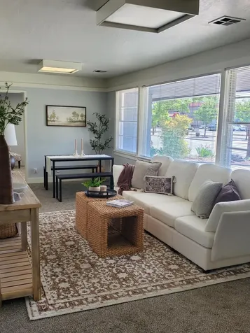 1204 W Main Street Medford OR 97501