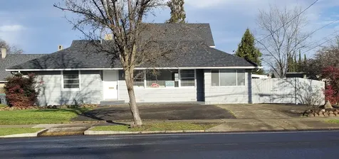 1204 W Main Street Medford OR 97501