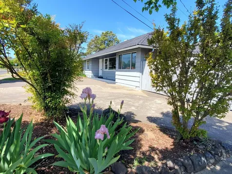 1204 W Main Street Medford OR 97501