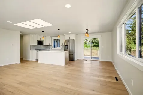 337 Taylor Street Ashland OR 97520