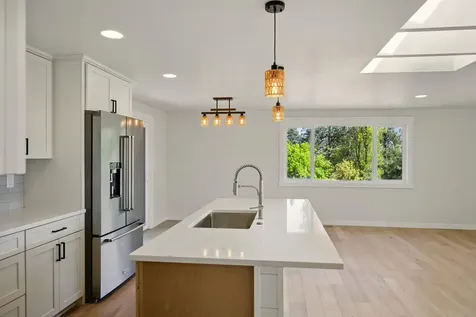 337 Taylor Street Ashland OR 97520