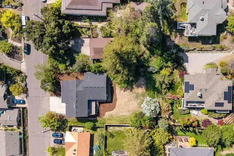 337 Taylor Street Ashland OR 97520