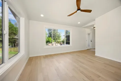 337 Taylor Street Ashland OR 97520