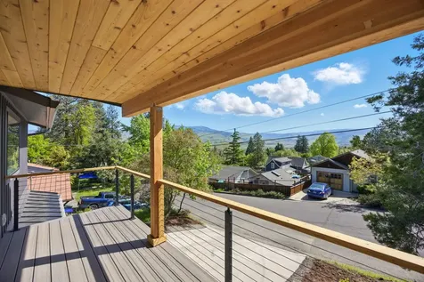 337 Taylor Street Ashland OR 97520