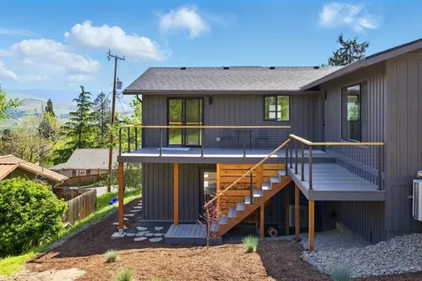 337 Taylor Street Ashland OR 97520