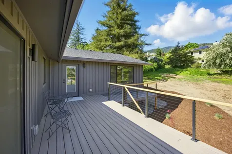 337 Taylor Street Ashland OR 97520