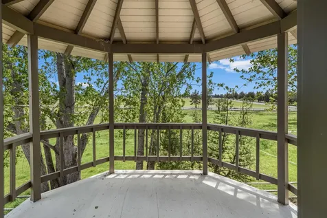 62820 Dickey Road Bend OR 97701