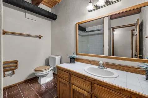 62820 Dickey Road Bend OR 97701