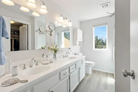 3151 NE Barrington Court Bend OR 97701