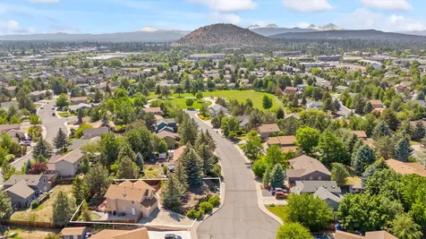 3151 NE Barrington Court Bend OR 97701