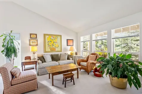 3151 NE Barrington Court Bend OR 97701