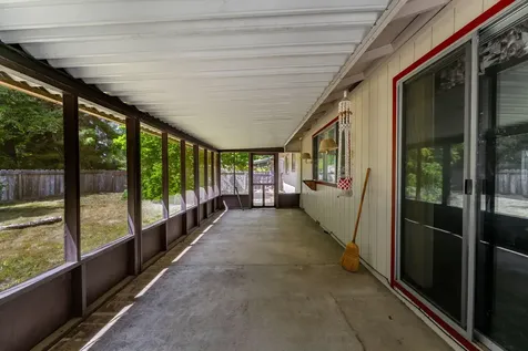 1208 SW Cottonwood Street Grants Pass OR 97526