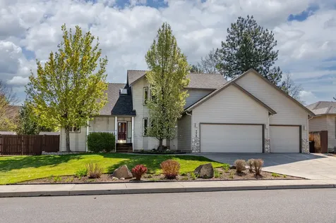 776 SE Shadowood Drive Bend OR 97702