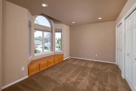776 SE Shadowood Drive Bend OR 97702