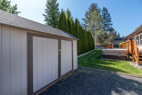776 SE Shadowood Drive Bend OR 97702
