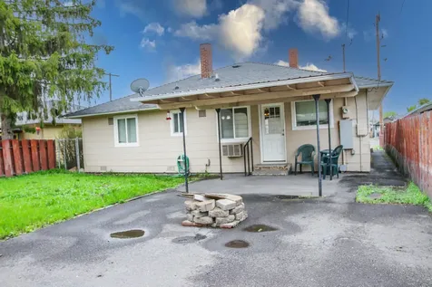 2427 Eberlein Avenue Klamath Falls OR 97601