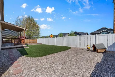 3325 SW Antler Ridge Lane Redmond OR 97756