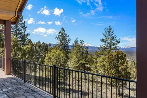 3068 NW Duffy Drive Bend OR 97703