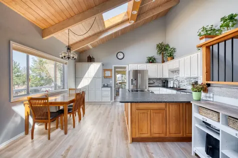 3184 SW 43rd Street Redmond OR 97756