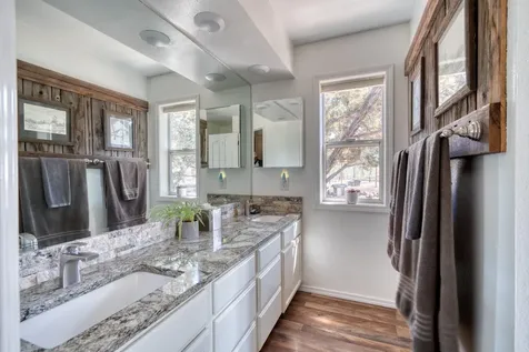 3184 SW 43rd Street Redmond OR 97756