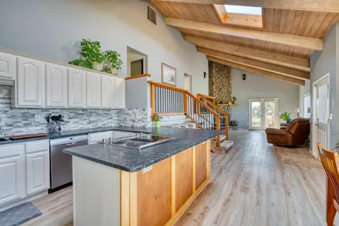 3184 SW 43rd Street Redmond OR 97756