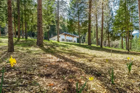 24100 E Evans Creek Road White City OR 97503