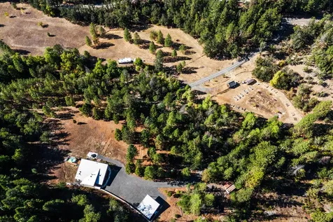 24100 E Evans Creek Road White City OR 97503