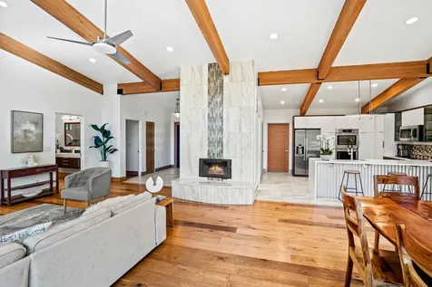 24100 E Evans Creek Road White City OR 97503