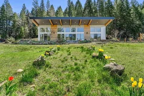 24100 E Evans Creek Road White City OR 97503