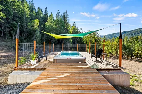 24100 E Evans Creek Road White City OR 97503