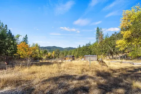 24100 E Evans Creek Road White City OR 97503