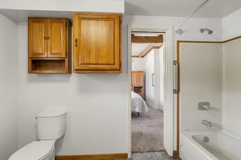 4828 Rogue River Highway Gold Hill OR 97525