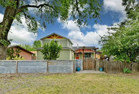 3747 Hilsinger Road Phoenix OR 97535