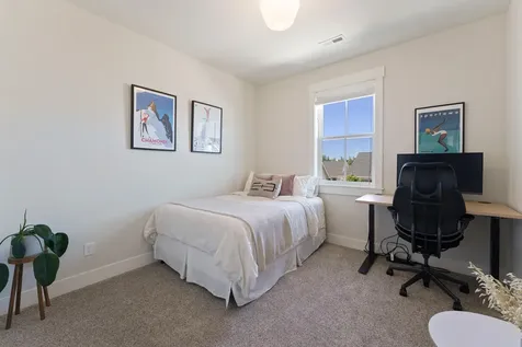 2732 NW Ordway Avenue Bend OR 97703