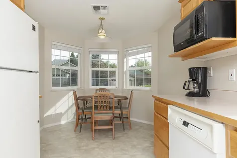208 Independence Drive Grants Pass OR 97527