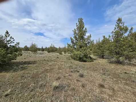 SE Hilltop Road Prineville OR 97754