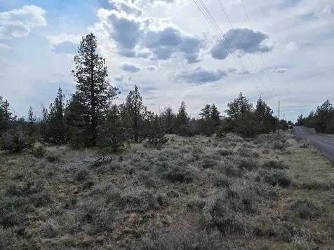 SE Hilltop Road Prineville OR 97754