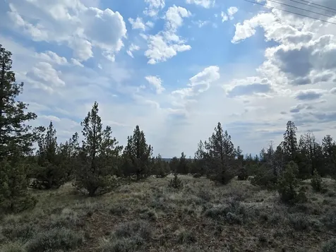 SE Hilltop Road Prineville OR 97754